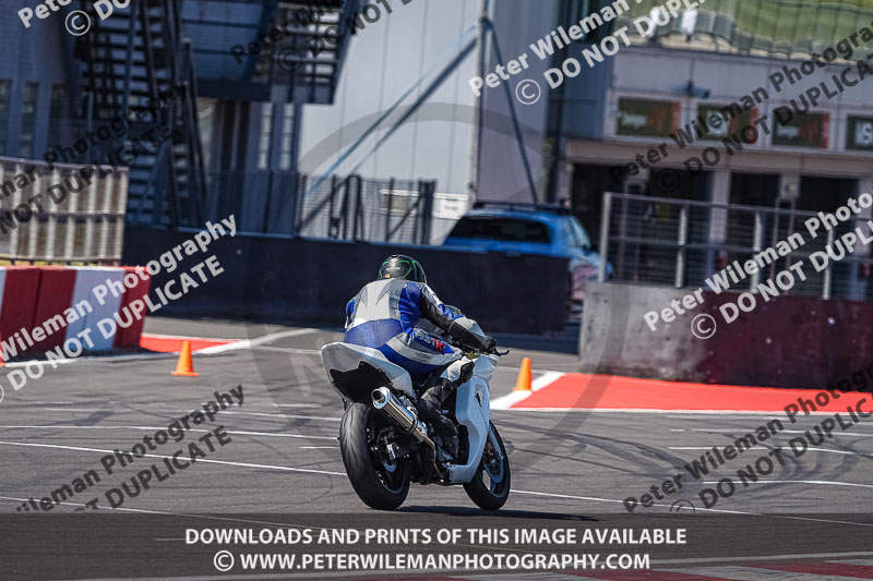 donington no limits trackday;donington park photographs;donington trackday photographs;no limits trackdays;peter wileman photography;trackday digital images;trackday photos